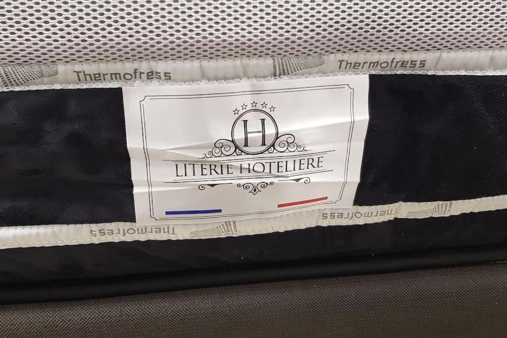 T2 Neuf Hypercentre 5 Couchages Apartment Saint-Quentin  Bagian luar foto